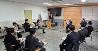 1/12 신임시설장 대표이사 면담